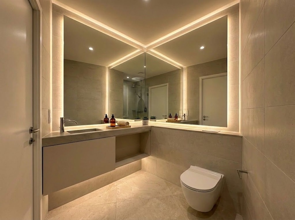 łazienka 2m2 z pralką i układem narożnym 